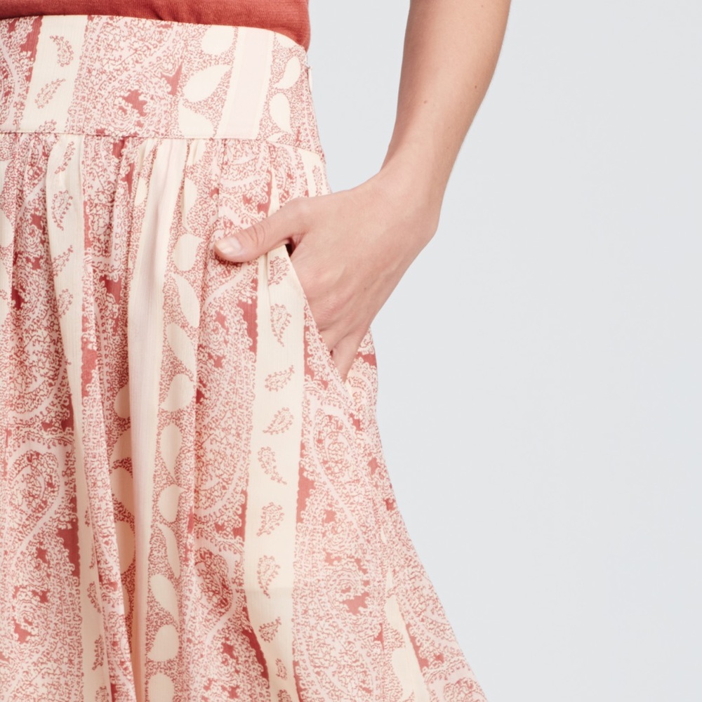 Ann Taylor Peach Paisley Full Skirt